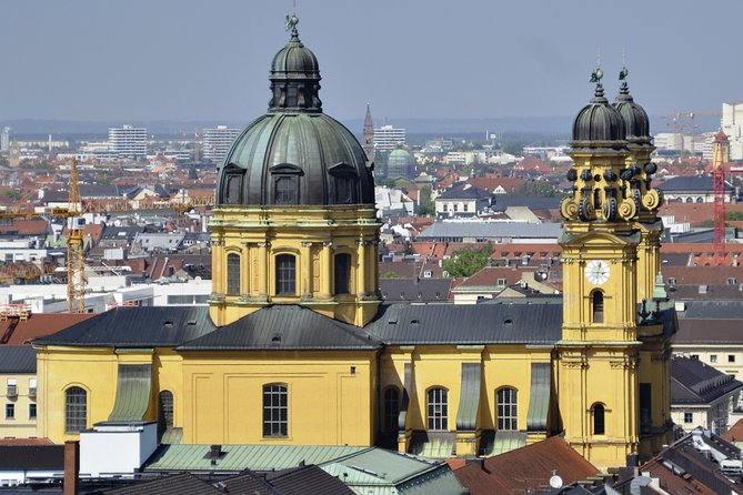 5 Top Churches in Munich Private Walking Tour - Frauenkirche: Munich’s unmistakable first church