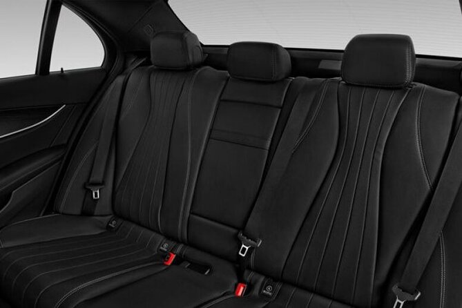 Arrival Transfer from Munich Airport to Munich City by Sedan - Booking details that can save trouble