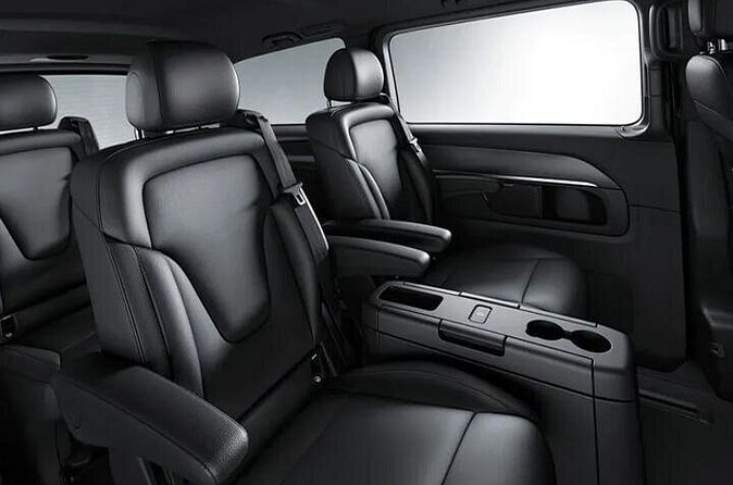 Arrival Transfer Munich Train Station to Munich by Luxury Van - Price, group size, and overall value
