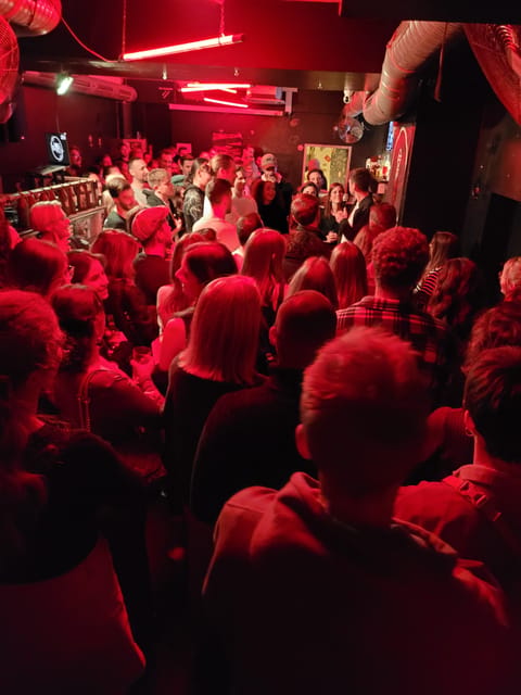 "Comedykills" - das Open Mic im Glockenbachviertel - Finding Beverly Kills near Sendlinger Tor