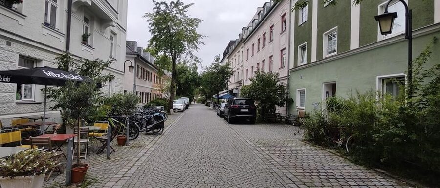 Culinary Haidhausen - The Food Tour - Meeting at Orleansplatz
