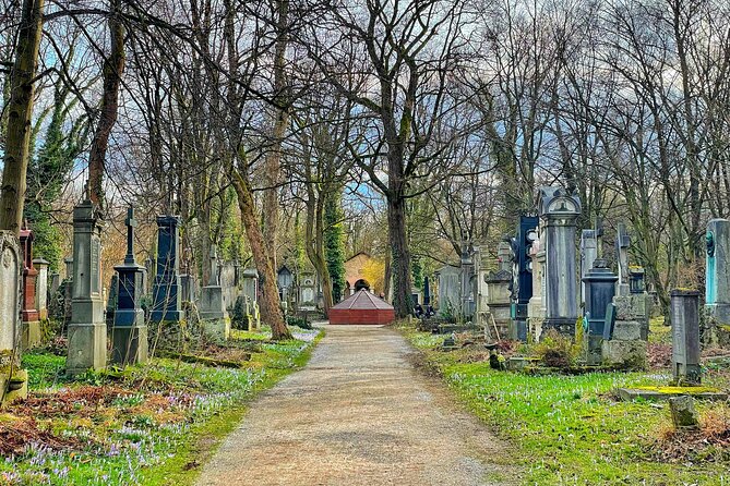 Death and Chocolate: Walking Tour of Munich's Old South Cemetery - Key points to know before booking