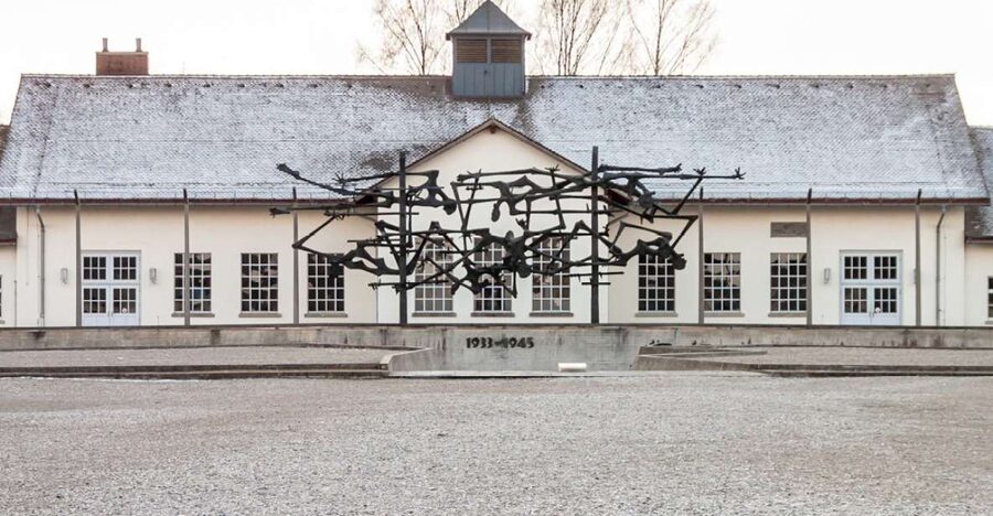 From Munich: Dachau Memorial Site Full-Day Tour - Meeting at Marienplatz and starting the journey
