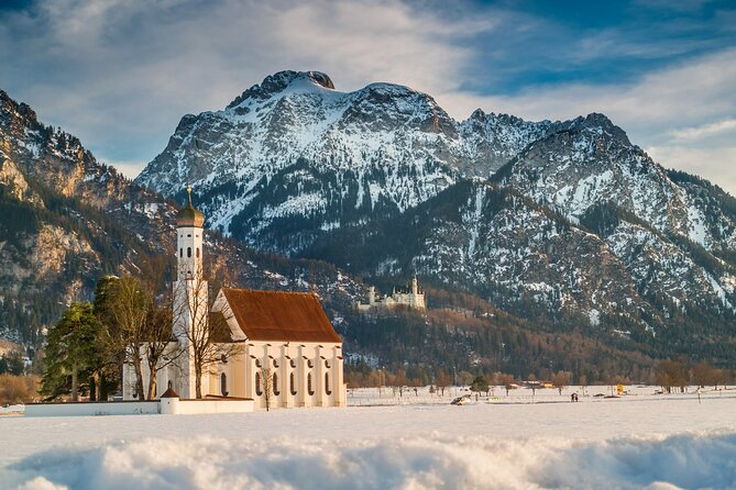 From Munich: Neuschwanstein Castle and Linderhof Private Tour - Why this route works from Munich
