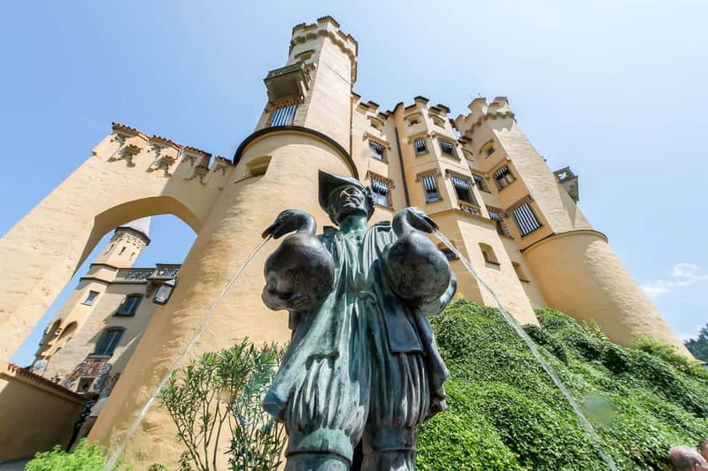From Munich: Neuschwanstein & Linderhof Castle Full-Day Trip - How the time and ticket choices affect value