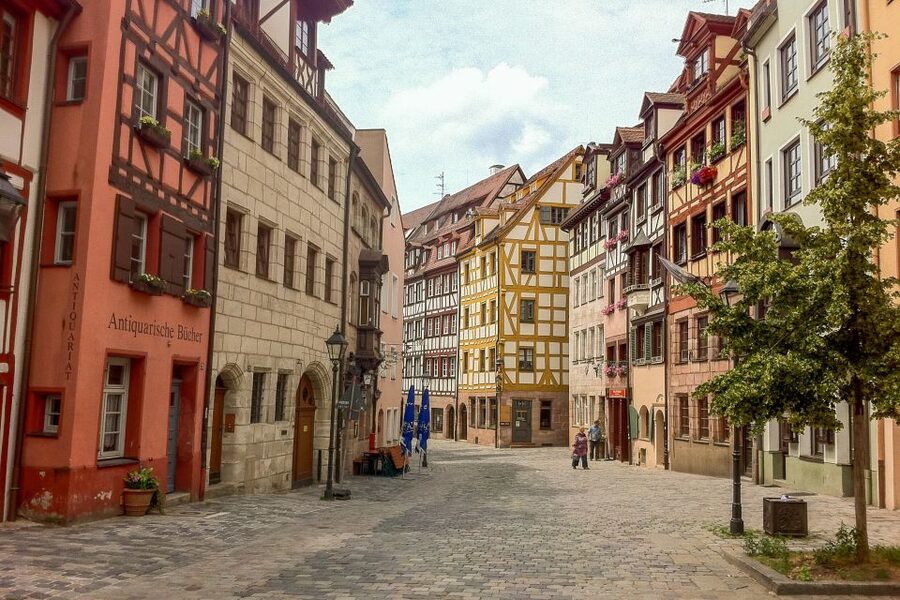 From Munich: Nuremberg Day Trip by Train - The guides are the tour’s strongest feature