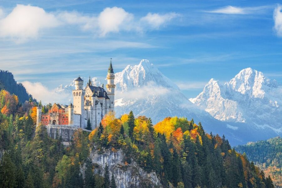 From Munich: Trip to Neuschwanstein & Linderhof in Spanish - Two Bavarian palaces in one long day
