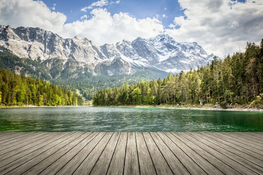 From Munich: Zugspitze Mountain Van Tour with Garmisch Town - Riding the cable car to 2,962 meters