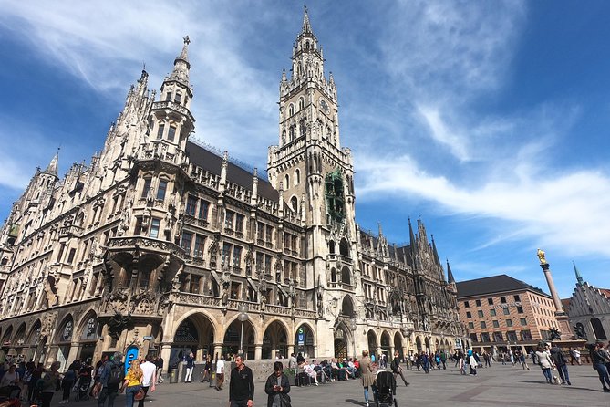 Ghosts of Munich: The Haunted Apprentice Exploration Game - Marienplatz connects the clues to Munich’s center