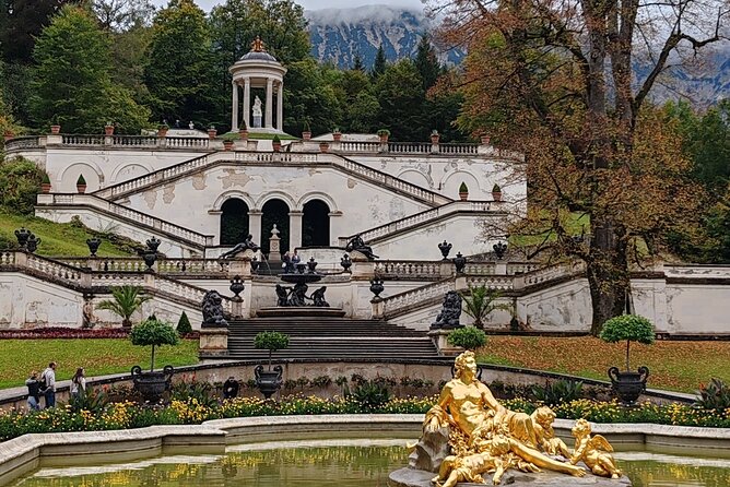 Half Day Private Tour Linderhof Castle & Oberammergau incl Ettal - Oberammergau: painted houses, Passion Play, and lunch