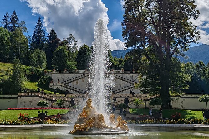 Half Day Private Tour Linderhof Castle & Oberammergau incl Ettal - How the guides shape the day