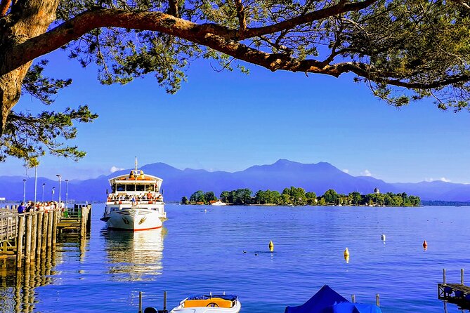 Herrenchiemsee Palace EXCLUSIVE Lake Chiemsee Tour with Salzburg or EAGLE'S NEST from Munich - Prien am Chiemsee and the boat to Herreninsel