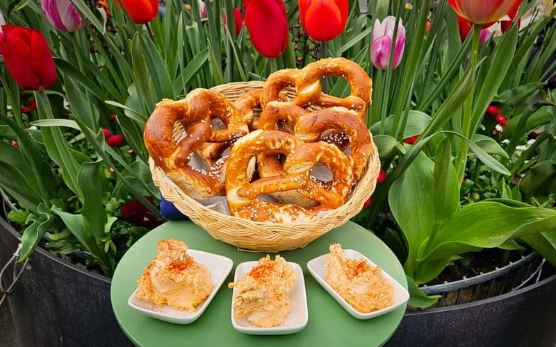 München: Vegetarische Viktualienmarkt-Probiertour Deutsch - Key points to know before booking