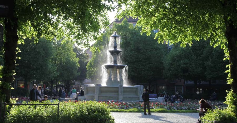 Munich: 3-Hour Food Tour Through Haidhausen in GERMAN - Small food stops with a useful range of flavors
