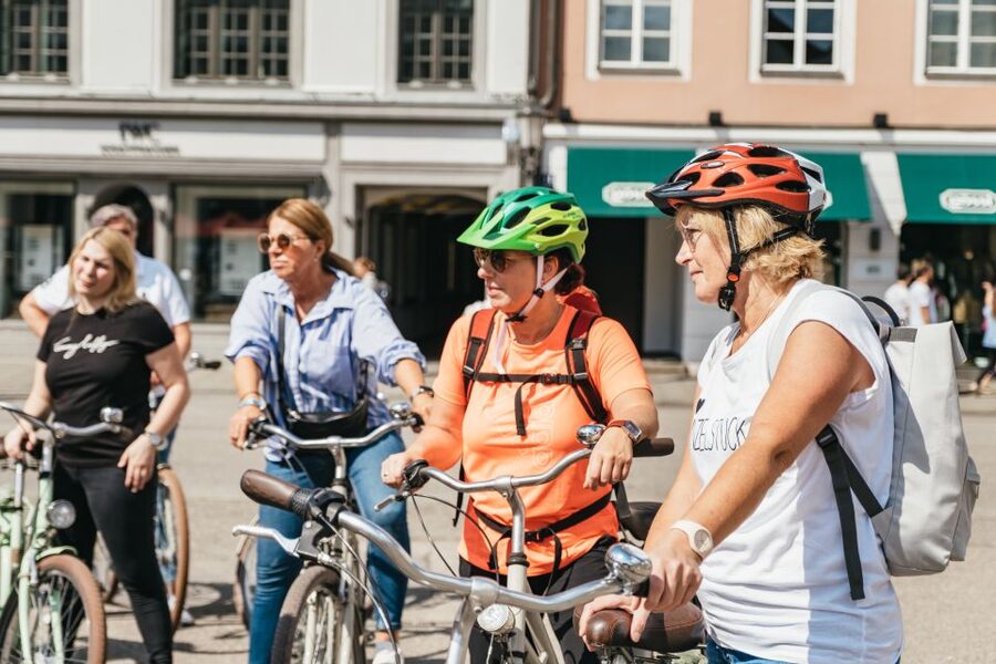 Munich 3-Hour Guided Bike Tour - Key points at a glance