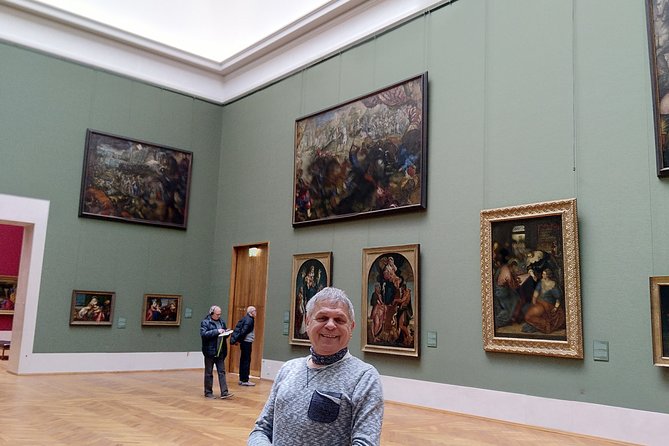 Munich: Alte Pinakothek with ticket - Rubens, Dürer, da Vinci, and the art of looking closely
