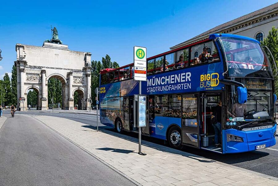 Munich: Big Bus Hop-On Hop-Off Sightseeing Bus Tour - Kunstareal and Odeonsplatz: Munich’s grand civic face