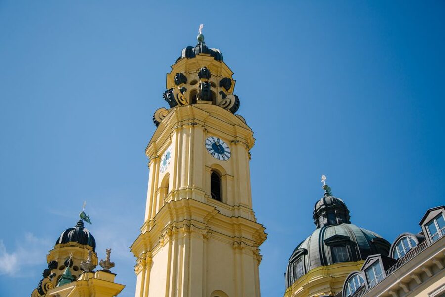 Munich: Bike Tour with Beer Garden Break - Why a bike is the right way to see Munich