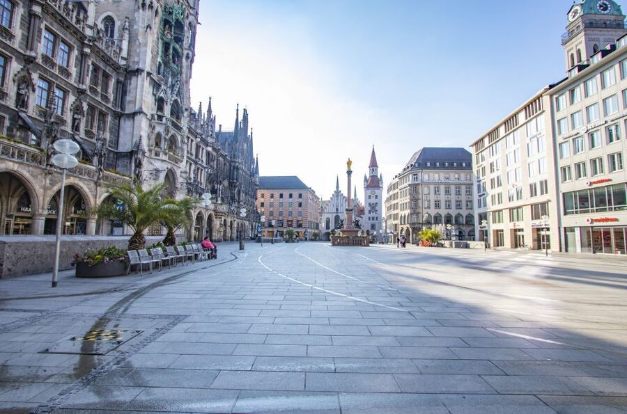 Munich: Capture the most Photogenic Spots with a Local - Framing the Munich Residenz