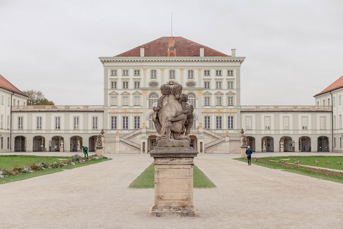 Munich City Hop-on Hop-off Tour - Commentary, headphones, and what you will hear