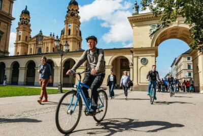 Classic Guided City Tour by Bike (English Tour Only)