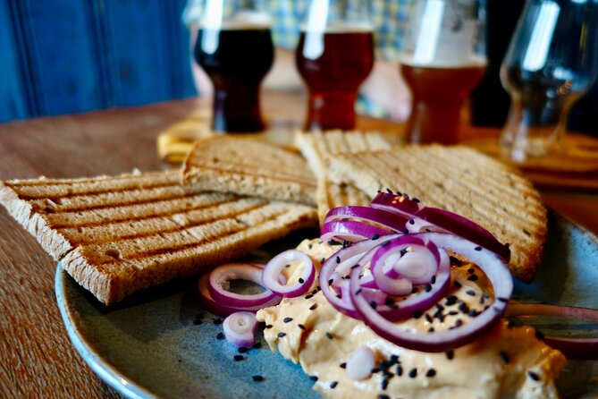 Munich Craft Beer & Cultural Tour With Snack - Munich beer beyond the Oktoberfest circuit