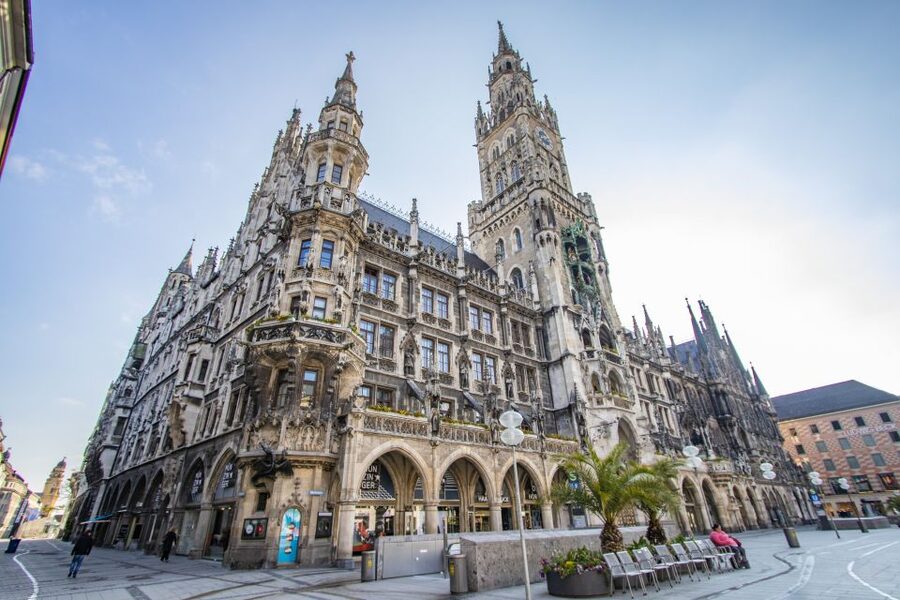 Munich: Express Walk with a Local in 90 minutes - Beer gardens, cafés, and bars are part of the real value