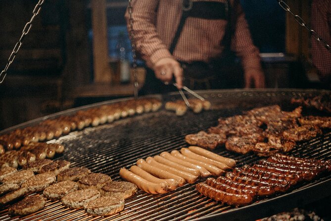 Munich Food Tour with Full Meal & Drinks by Do Eat Better - Marienplatz, landmarks, and a classic German tavern