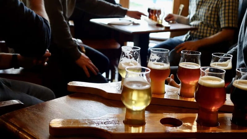 Munich: Guided Craft Beer & Cultural Tour With Snack - Meeting at BrewsLi brew pub