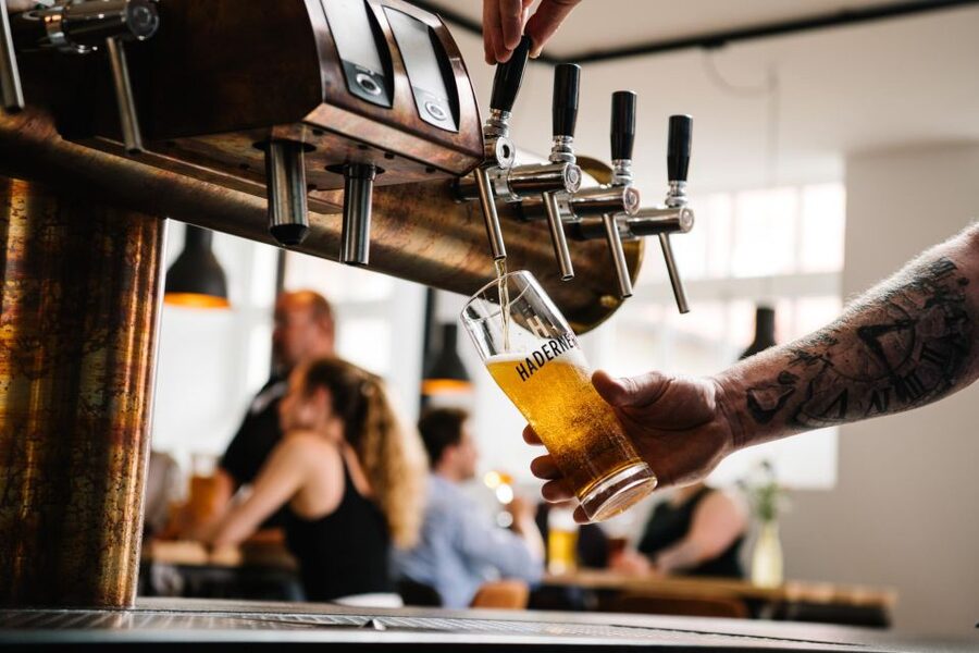 Munich: Hands-On Brewery Tour & Tasting of 4 Organic Beers - Language, timing, and practical limits