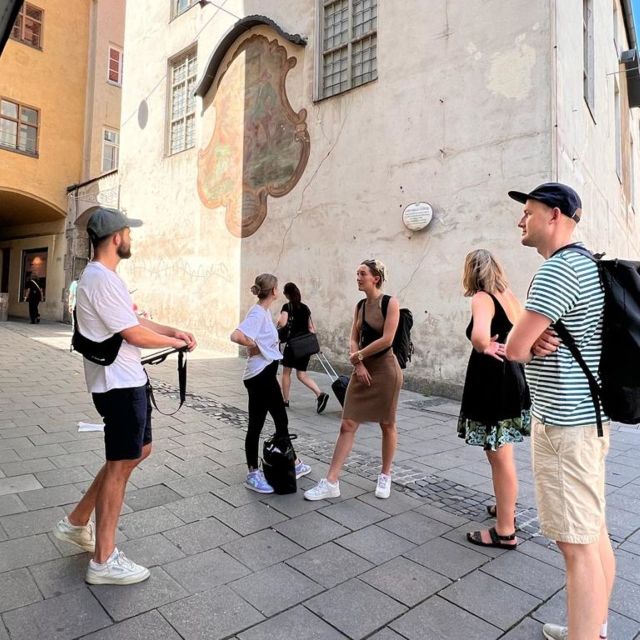 Munich: Historical Walking Tour on the Rise of Hitler - Connecting political power with Munich’s bombing war