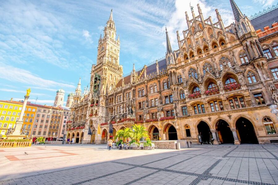 Munich Hop-On Hop-Off Tour: 1-Day or 2-Day Ticket - How to plan the routes without wasting time