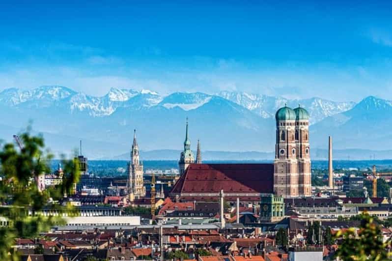 Munich: Must-See Attractions Walking Tour - St. Peter’s Church and the older side of Munich