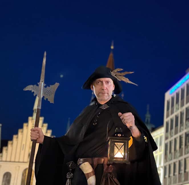 Munich: Night Watchman Tour in English - Why the night setting changes the experience