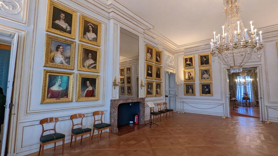 Munich: Nymphenburg Palace with official Guide - Ludwig II’s birth room brings the royal story to a famous figure