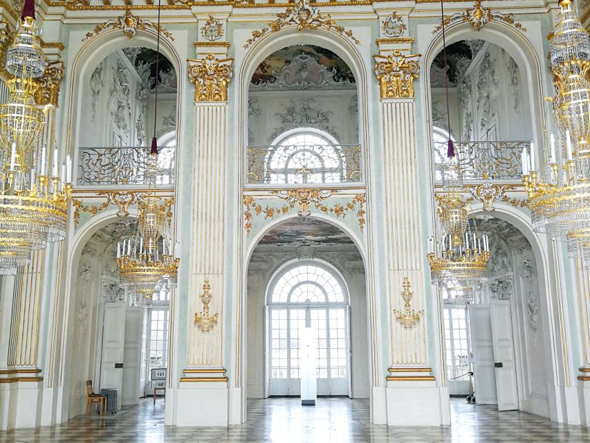 Munich: Nymphenburg Palace with official Guide - The elector and electress rooms show palace life from two sides
