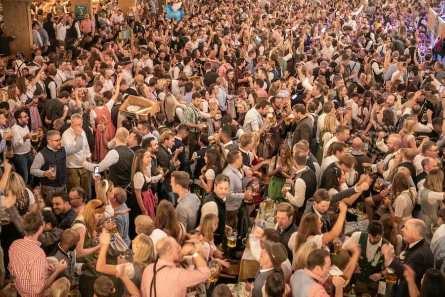 Munich: Oktoberfest Big Beer Tent Evening including table reservation - Key points to know before booking