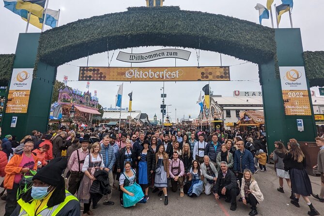 Munich Oktoberfest Guided Full-Day Experience - Beer, chicken, and the Brotzeit platter