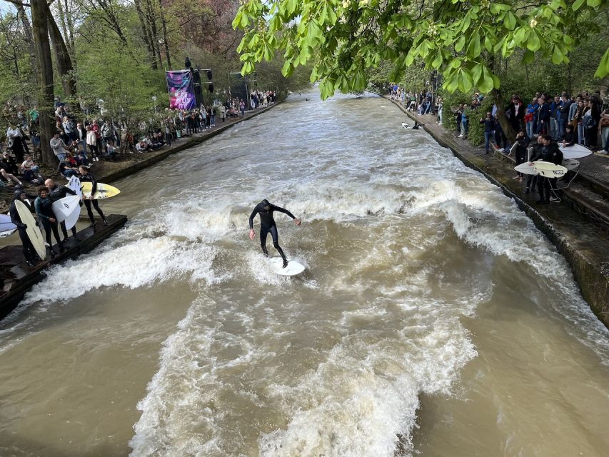 Munich: Private Half-Day Guided Walking Tour - Eisbach surfers and the English Garden option