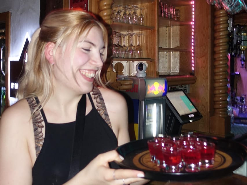 Munich: Private pub crawl with insider-guide & free shots - Who should book this private crawl
