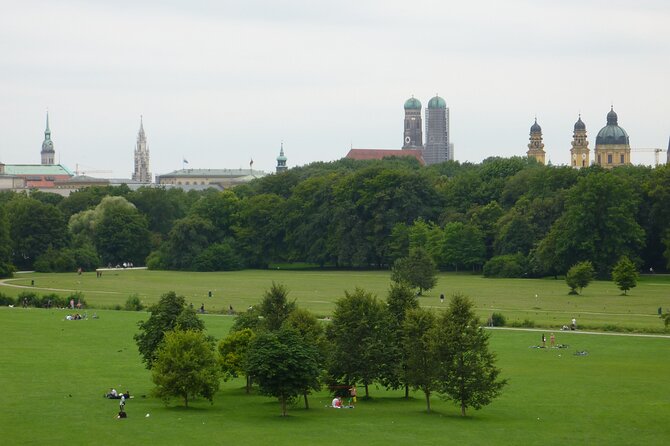 Munich Private Walking Tour With A Professional Guide - Marienplatz and the famous Glockenspiel