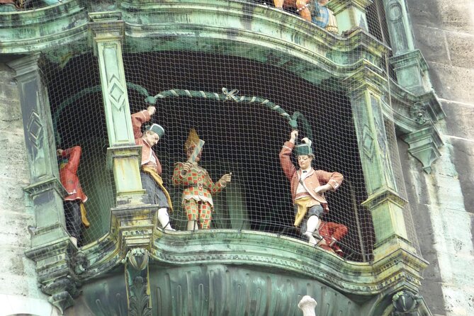 Munich Private Walking Tour With A Professional Guide - Viktualienmarkt, the best place to finish hungry