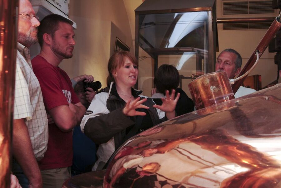 Munich's Beer Halls and Breweries: 3-Hour Guided Tour - Key points to know before booking