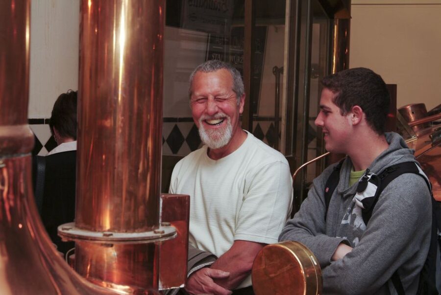 Munich's Beer Halls and Breweries: 3-Hour Guided Tour - Traditional beer halls beyond the famous names