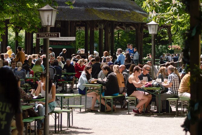 Munich Scavenger Hunt and Sights Self-Guided Tour - Marienplatz, Munich’s grand central pause
