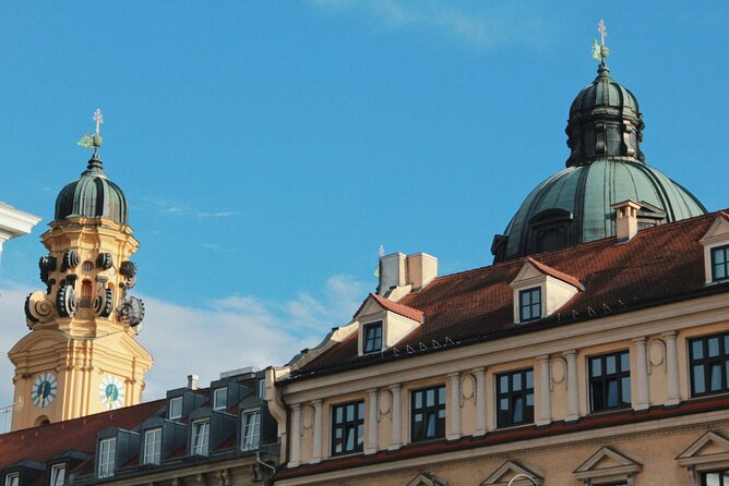 Munich Scavenger Hunt and Sights Self-Guided Tour - Starting at Viktualienmarkt