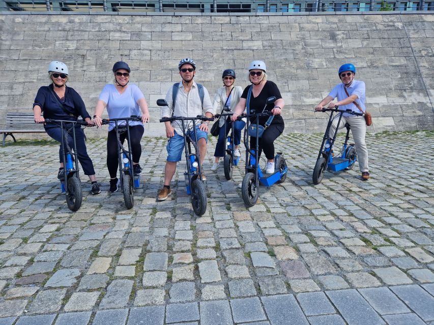 Munich: Top Sights Guided E-Scooter Tour - Odeonsplatz, Hofgarten, and Ludwigstrasse