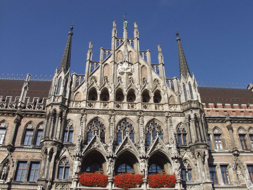Munich: Walking Tour Old Town and Viktualienmarkt - Why this route works for a first look at Munich