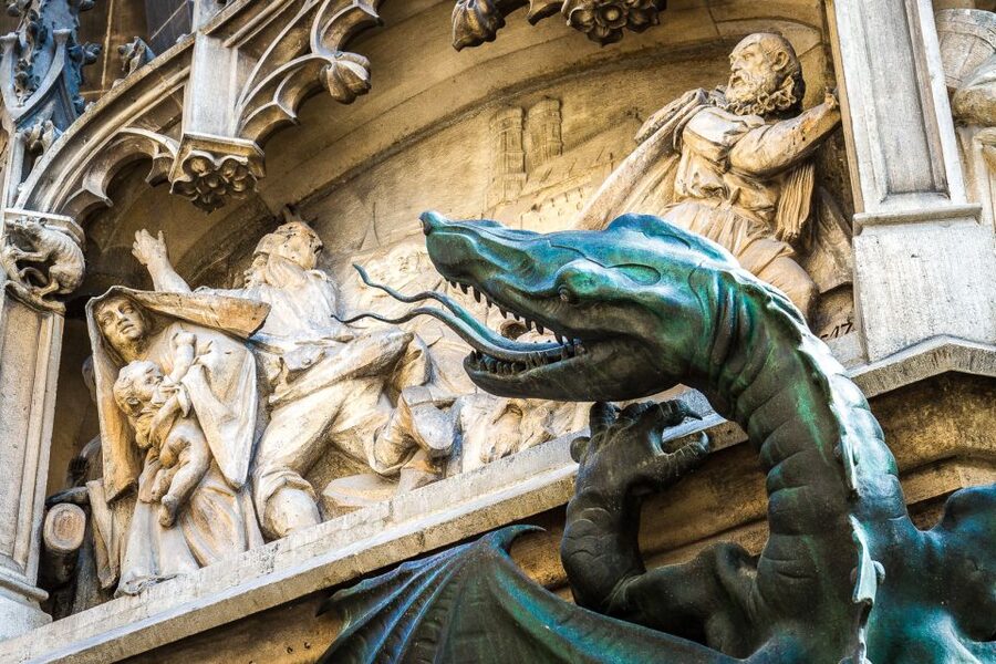 Mystic Munich - Sagas and Legends of the Old Town - Marienplatz and the New Town Hall’s Lindwurm