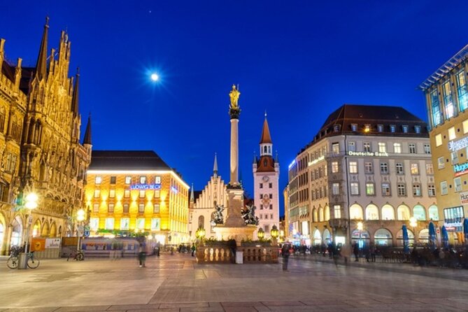 Night watchman torchlight tour in Munich - Alter Hof and the Bavarian dukes